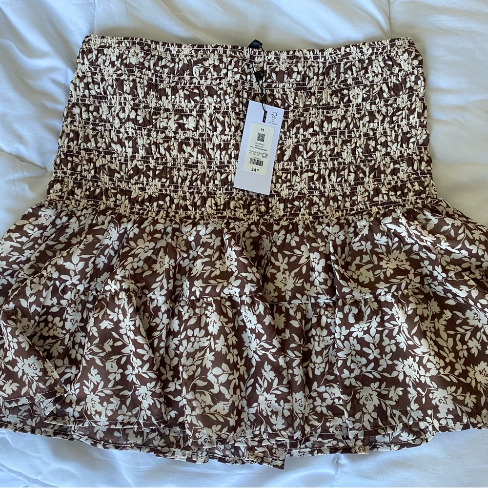 Floral Mini skirt size M 🤎